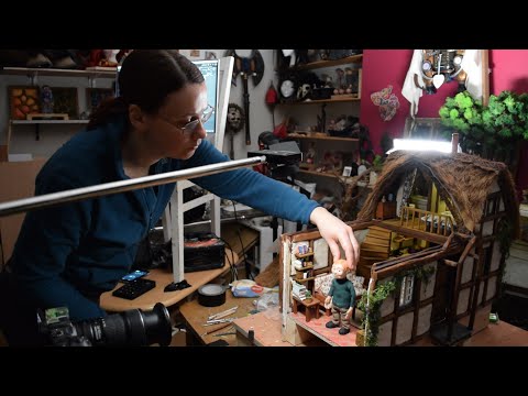 Behind the scenes of my stop motion animation "Happier Alone"
