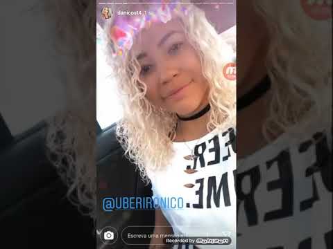 Dani costa fazendo tatuagem❤❤