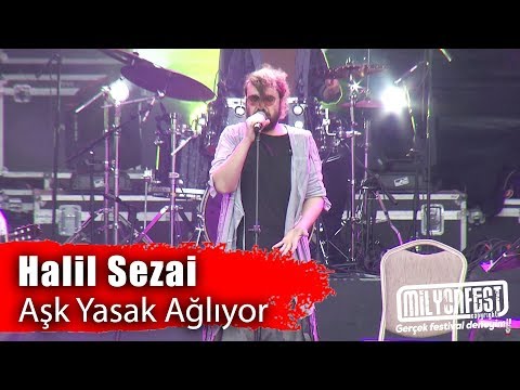 Halil Sezai -  Aşk Yasak Ağlıyor (Performance)