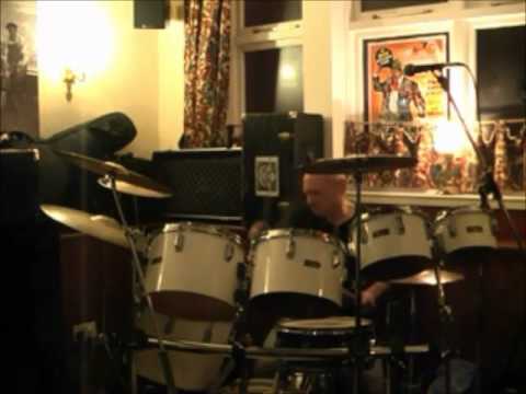 STEVE BARTLEY  DRUM SOLO 'MOBY DICK'
