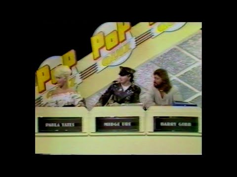 Pop Quiz - Cliff Richard, Midge Ure, Paula Yates, Barry Gibb 29.12.81