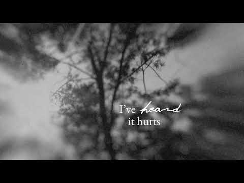 Can't Shake This Feeling - Carly Hann