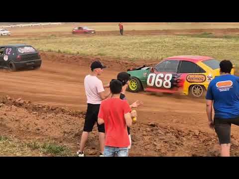 Corrida em Boa Vista do Incra Kadett com terceira quebrada durante os treino mas mantemos a posição