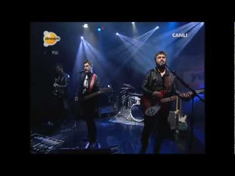 Redd - Bir Şövalye Var İçinde (Dream Tv Yuxexes Canlı Performans 02.02.2011)