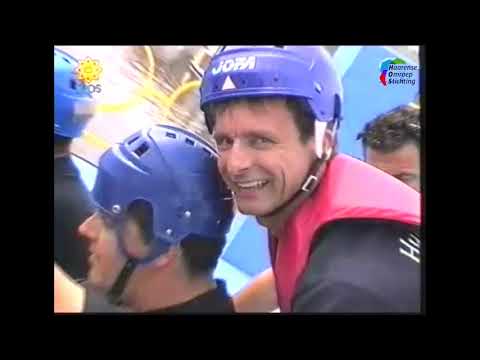 2001: maandjournaal met o.a. VCB en Te Land, ter zee en in de lucht, en 100 jaar Sint Nicolaaskerk