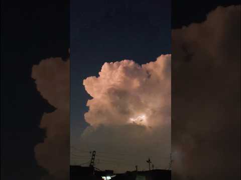 Strange Cloud Formation in Islamabad Today ⚡ #islamabad #thunder #clouds