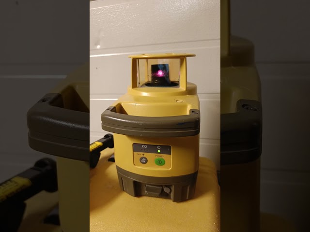 1000027 Topcon rotary laser equipment and digital spirit level