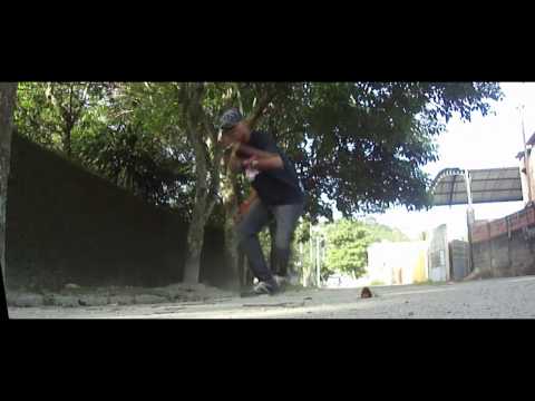 Feliz Aniversário Clá. Motta By - Friends