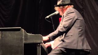Music : Boogie Woogie : Chas and Dave - &quot;I Wonder In Whose Arms&quot;