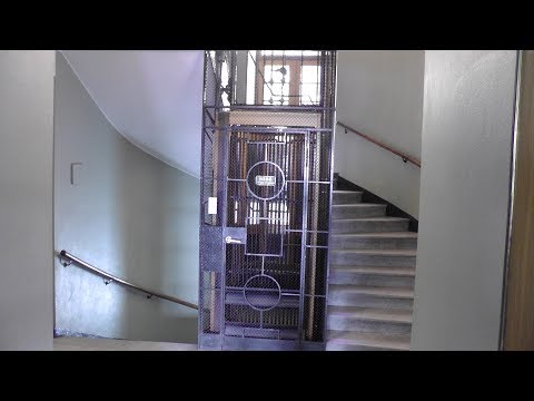 Classic traction elevator @ Pilgatan 13, Stockholm