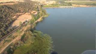 preview picture of video 'Paramotor Paramoteur embalse de Cazalegas.'