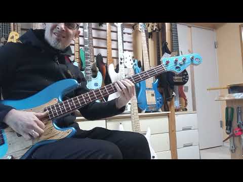 Funky Junk Rescue Bass #62 Pre-shipment test; ELECTRIC BASS, PRECISION BASS,