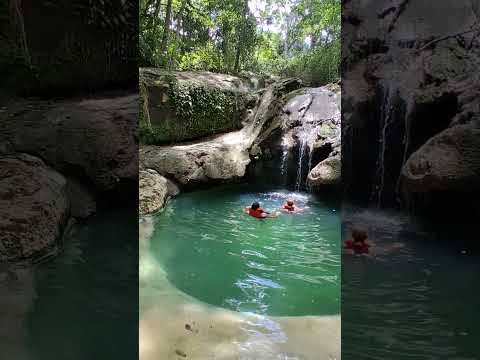 tinas del canal  una verdadera diferencia incrustada en los montes de Maria chalan sucre .3215226189