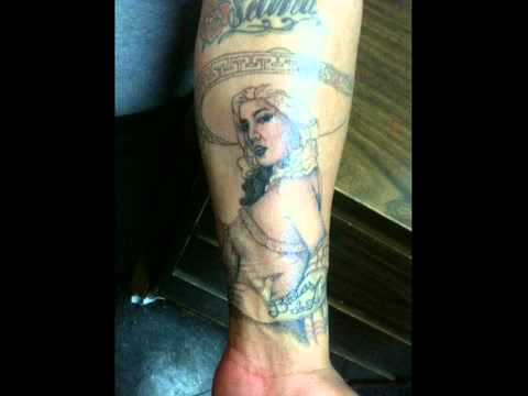 download lagu mp3 mp4 Tatuajes De Charras, download lagu Tatuajes De Charras gratis, unduh video klip Tatuajes De Charras