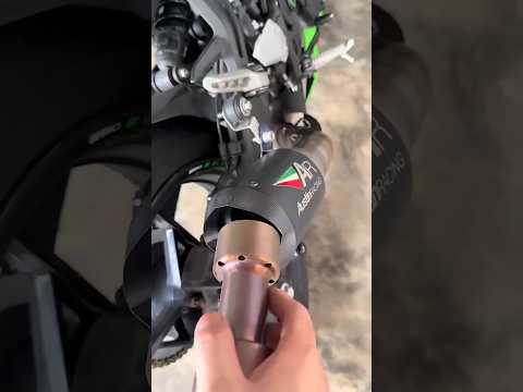 Kawasaki ZX4R Austin Racing exhaust sound