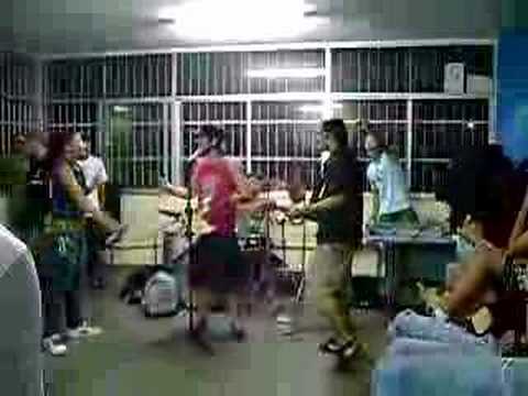 100%GASTURA 043 SHOW na UFES no DCE