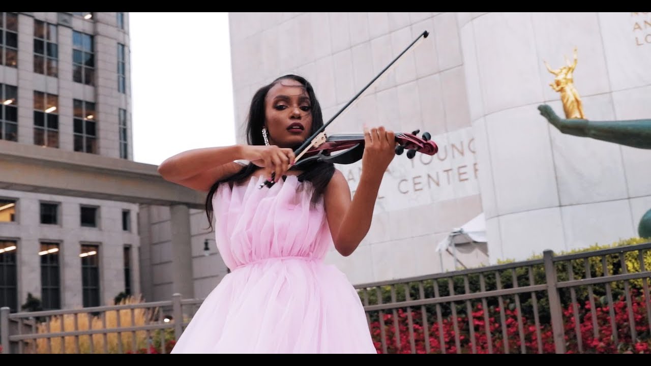 Promotional video thumbnail 1 for Pretty Stringz "Electric Violinist"