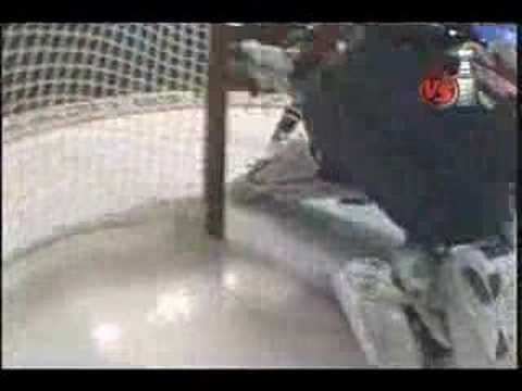 Briere cuts to the front and tucks it in for the 3-2 lead