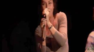 Miriam Kavana sings No one around (Tim o&#39;&#39;Brien &amp; Darrel Scott) with Knijn, november 2010