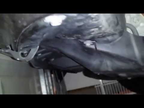2003 MAZDA TRIBUTE FOG LIGHT / LAMP REPLACEMENT