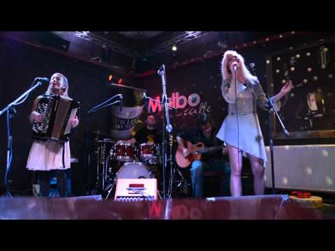 Divozel - Divozel - Dospělost