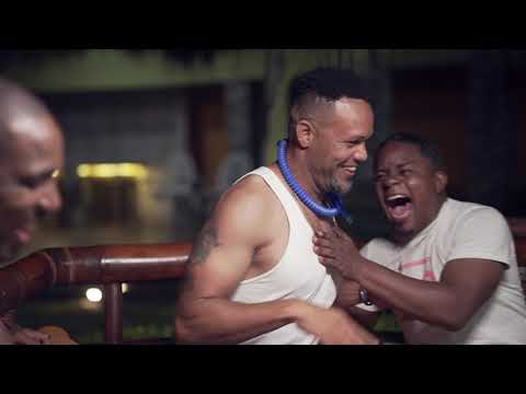 EL ZOCOLEO - EL CUENTO DE HUGUITO "EL SWAT" 😂🤣