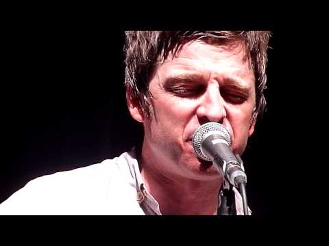Noel Gallagher - Angel Child Live (Shepherds Bush Empire) HD
