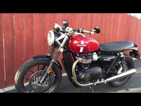 Triumph Street Twin with CRG Mirrors