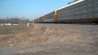 preview picture of video 'NS eastbound autorack train Newport, PA 3-17-11'