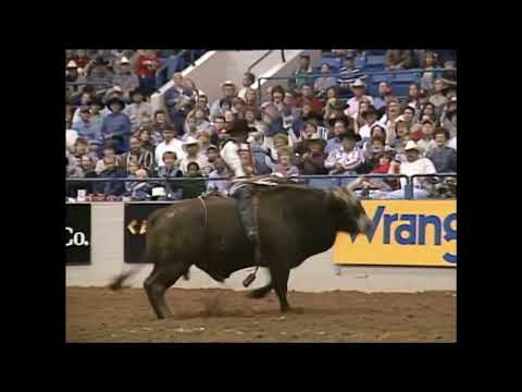Bart Jackson vs Wimpy - 99 PBR Odessa (88 pts)