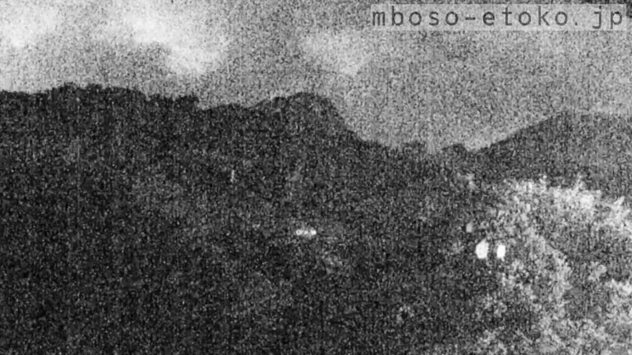 Live webcam view of Boso Dairy Farm Hillside View