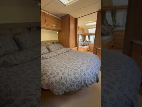 Swift 584 Island Bed, Motor Mover & Awning *VIDEO* - Image 2