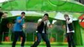 Menudo performing Midnight (Chicago)