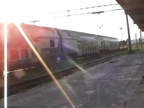 Tren R Iasi - Marasesti soseste in Gara Bacau