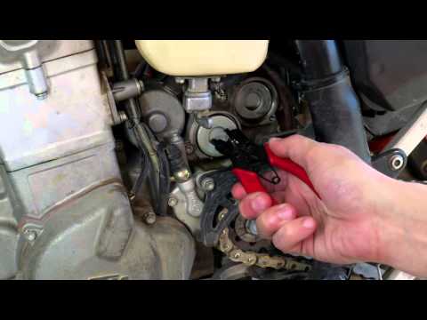 Super Easy KTM 525 EXC (RFS Motor) Oil Change