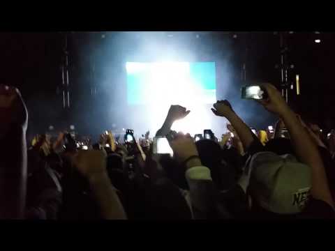 Dimitri Vegas & Like Mike @ Rockhal 2015 - Intro