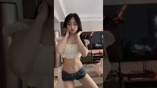 beautiful Chinese girls 241018006 #舞蹈 #美女 #Dance #yoga #tiktok #Bikini