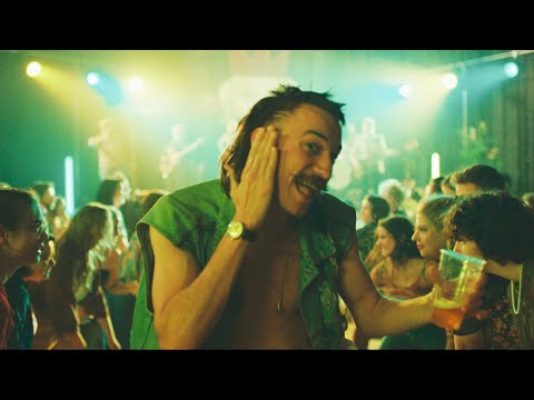 Bohemian Betyars - Ne sírj, anyám! // Official Music Video