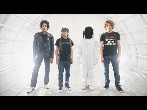 Video thumbnail for War Above Los Angeles