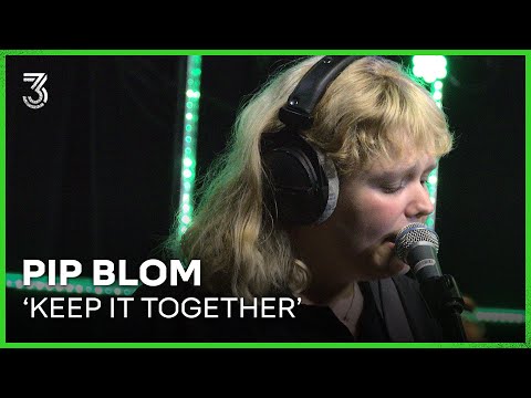 Pip Blom live met 'Keep It Together' | 3FM Live Box | NPO 3FM