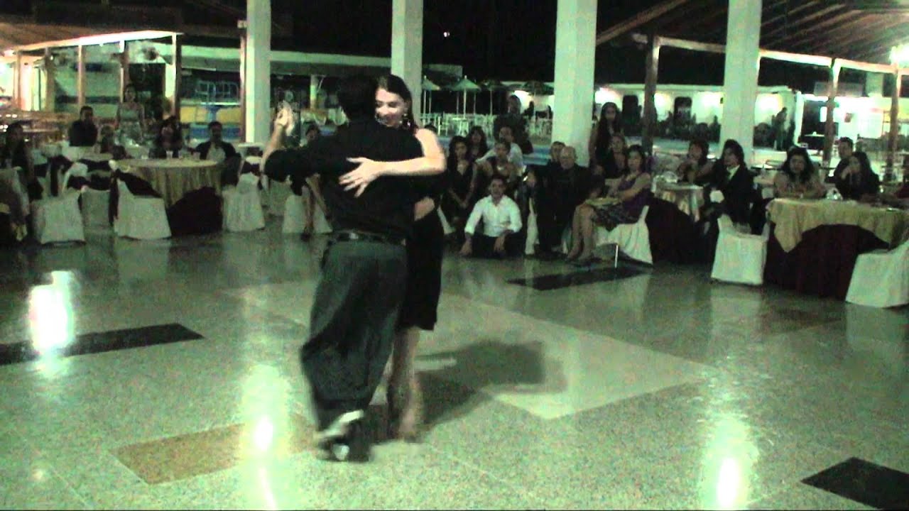 Pablo Rodríguez y Natasha Lewinger en Barquisimeto. Quinto tema: milonga Criolla (Francisco Canaro)
