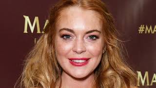 Lindsay Lohan’s Bikini Photos Go Viral — Too Bold Even for Adults!