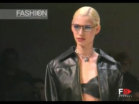 RED OR DEAD Fall 1994/1995 New York - Fashion Channel
