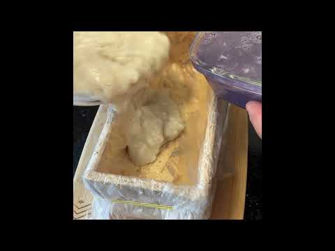 Sabonete de lavanda e aveia.