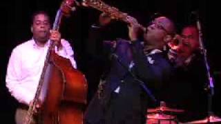 I'm trying to swing a little as possible.mov