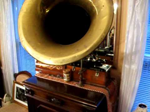 Taffy - sung by Ada Jones - 1908 Edison 2 minute Gold Moulded Record