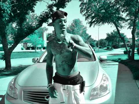 Starr Lyfe ft  Olivia Thompson & Super Jay  - Continue To Roll