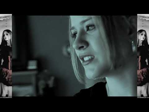 Videoclip de Nobody's Home (NEW MIX) — Avril Lavigne