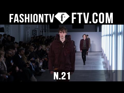 N. 21 F/W 16-17 Backstage | Milan Fashion Week : Men F/W 16-17 | FashionTV