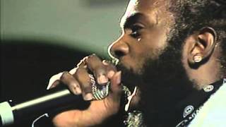 Bunji Garlin - Blaze De Fire(Soca Monarch 2005 Performance
